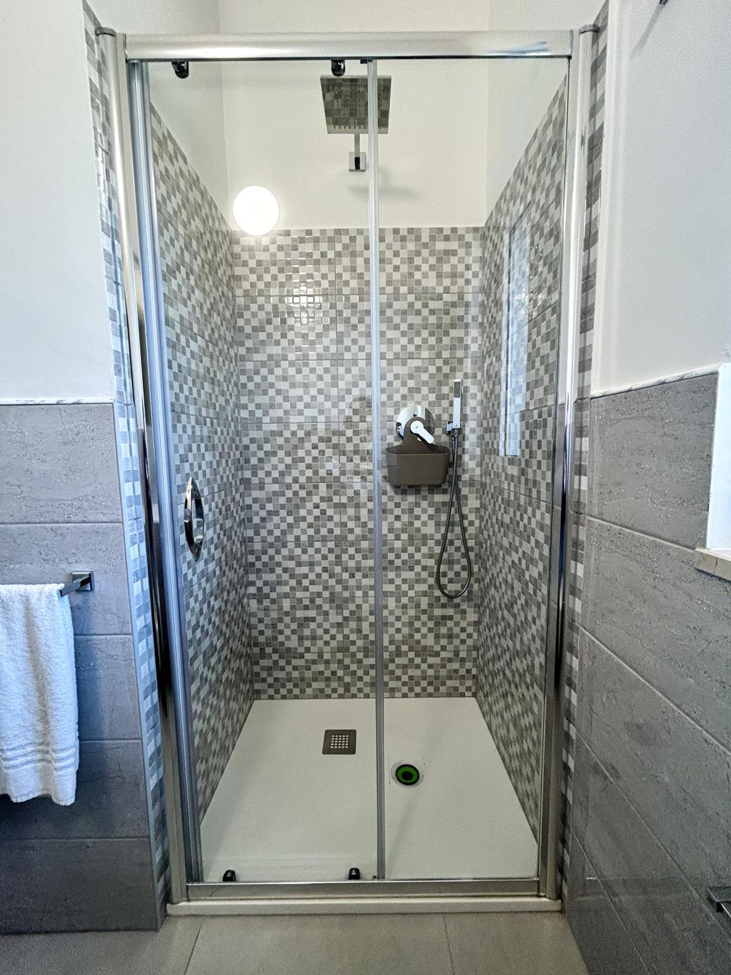 Valle Degli Ulivi B&B Вьесте Экстерьер фото
